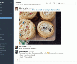 slack threaded messaging